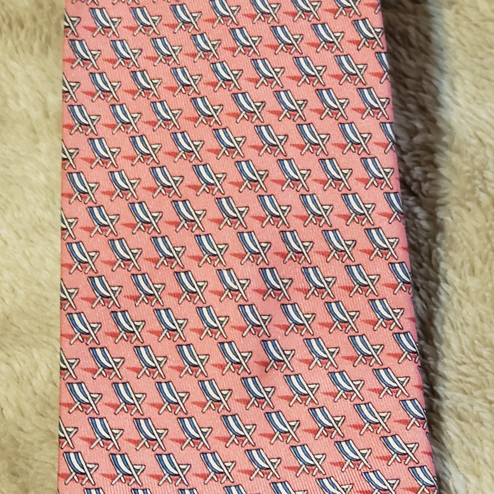 VINEYARD VINES TIE
